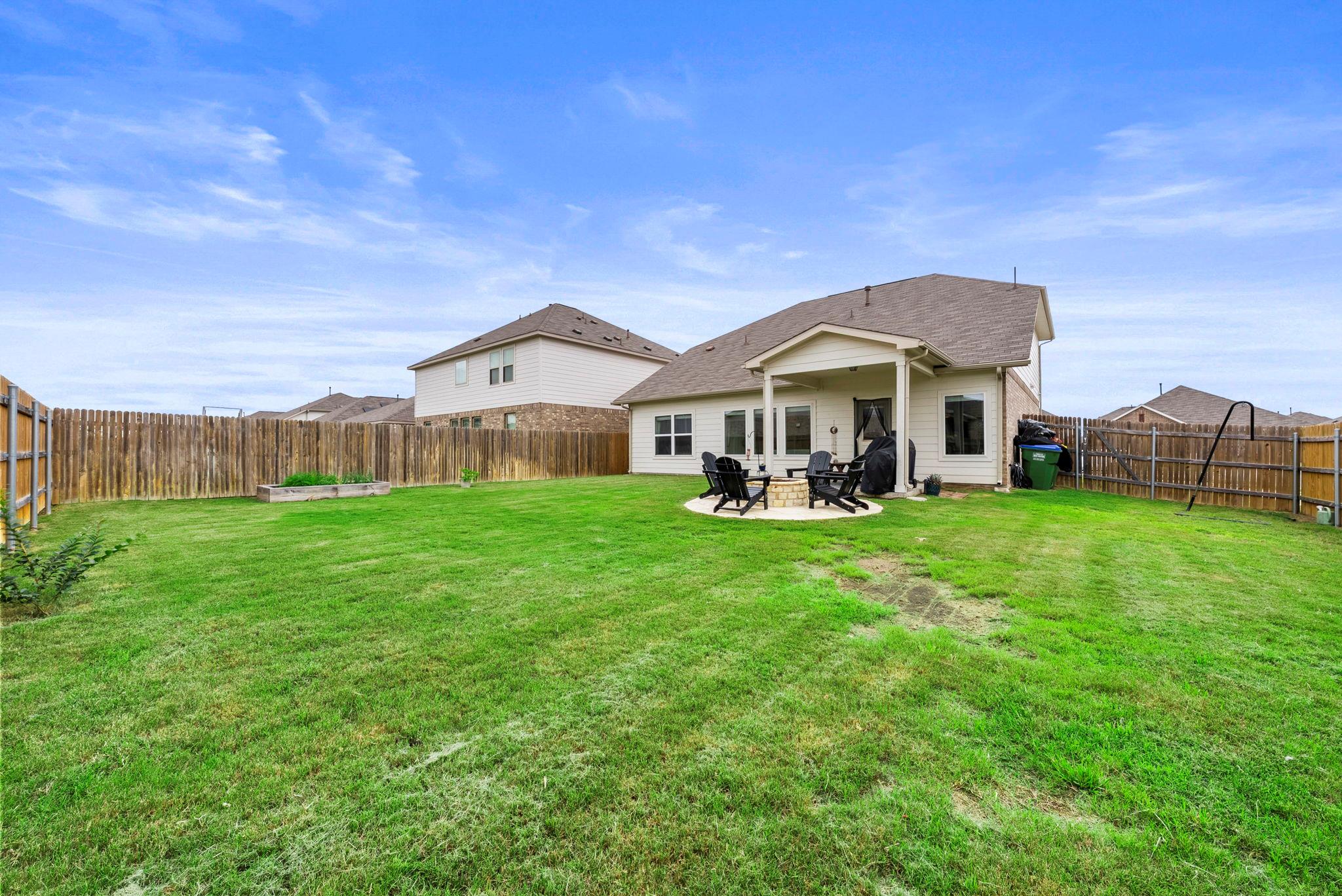 12100 Texana Trail Manor TX 78653