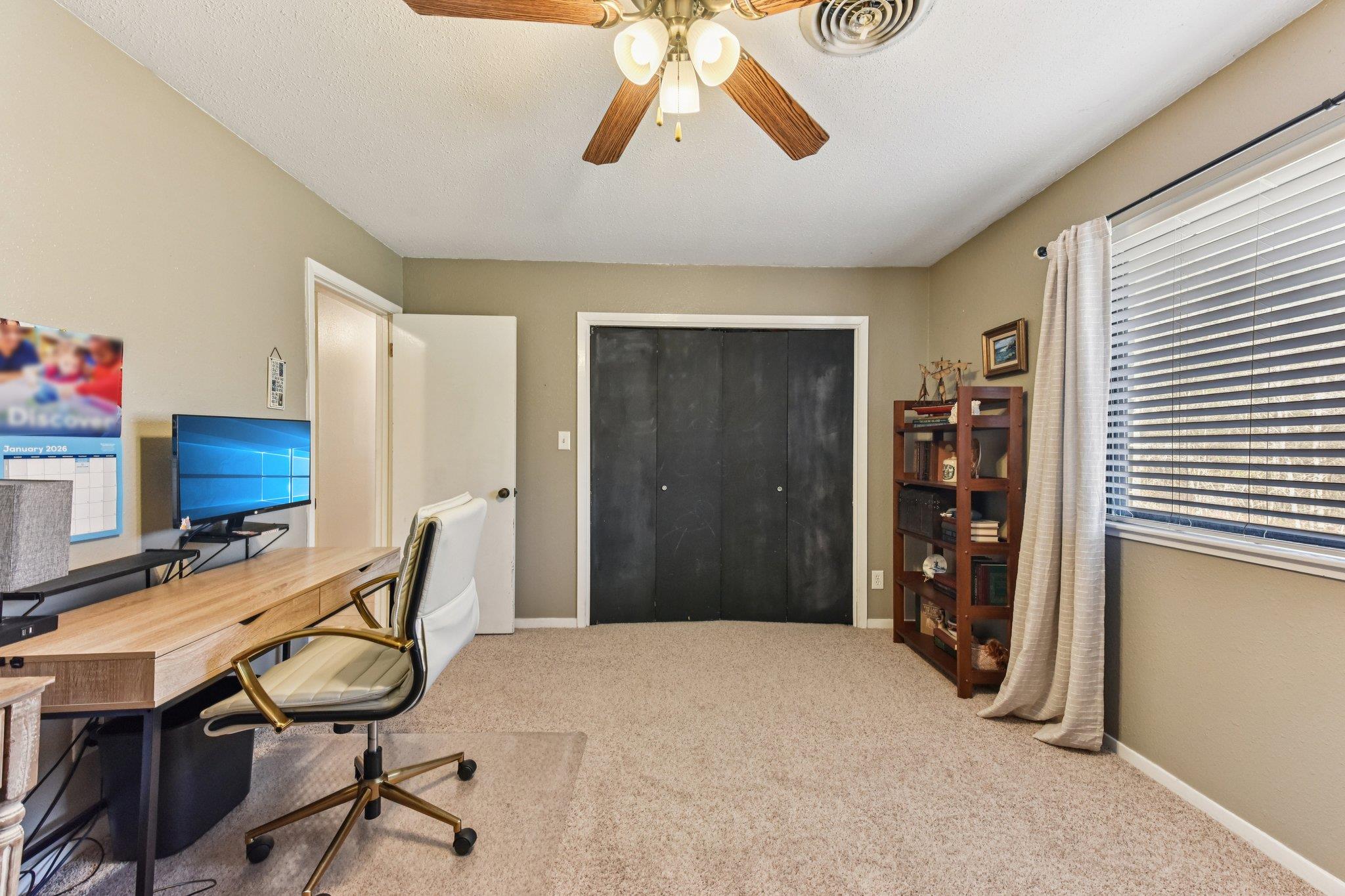 111 Post Oak Drive Elgin TX 78621