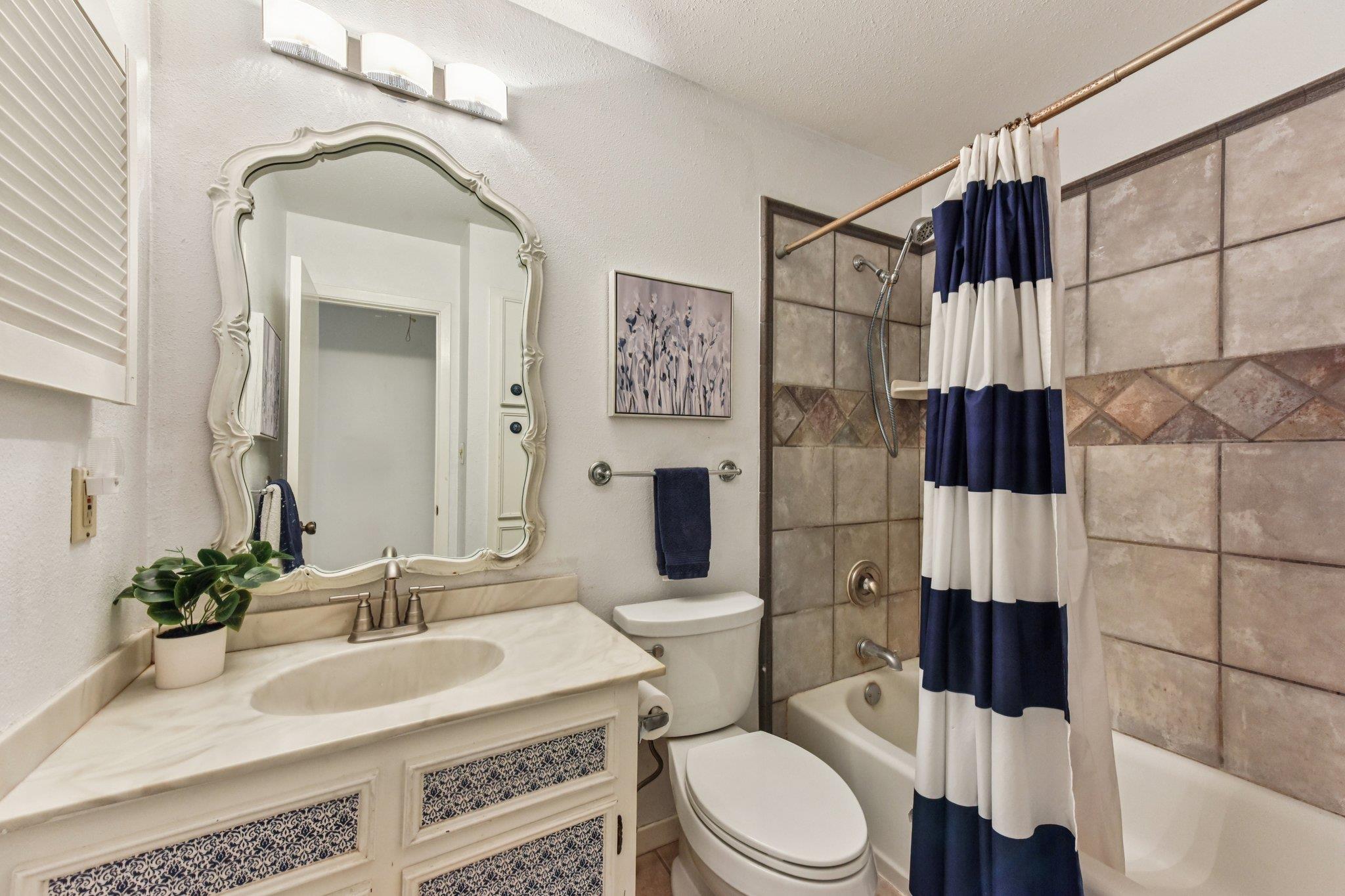 111 Post Oak Drive Elgin TX 78621