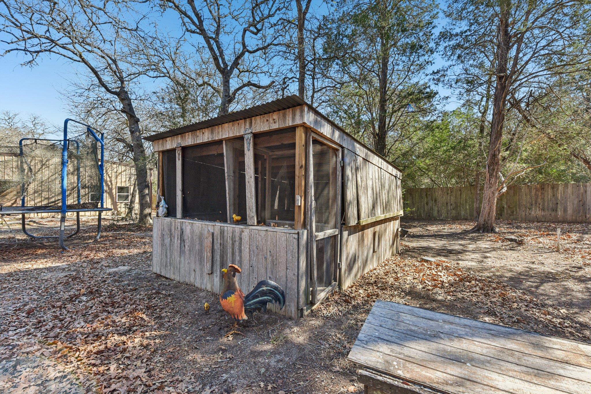 111 Post Oak Drive Elgin TX 78621