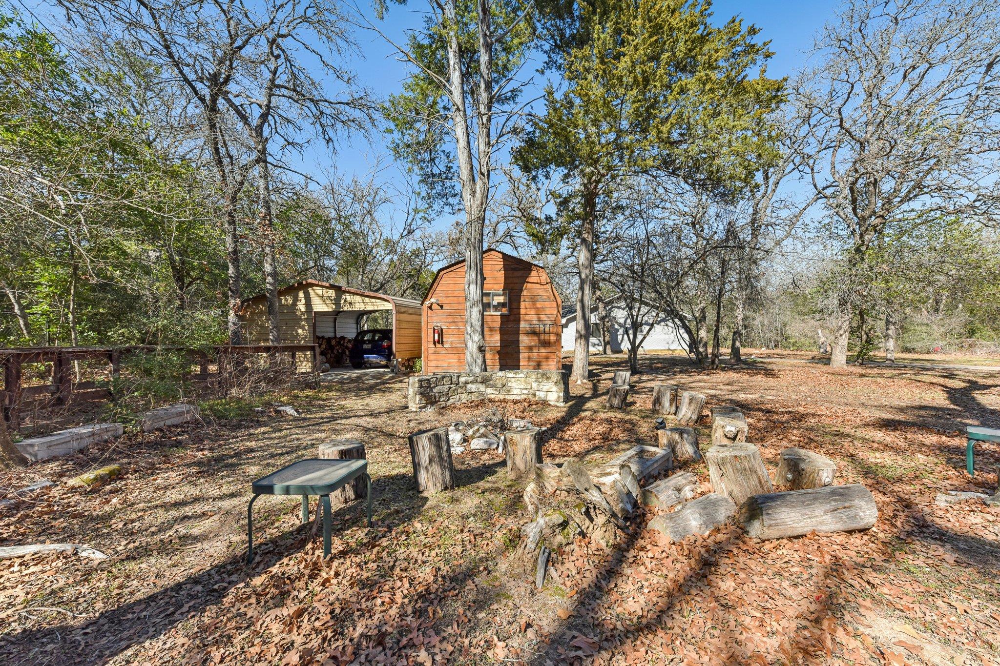 111 Post Oak Drive Elgin TX 78621