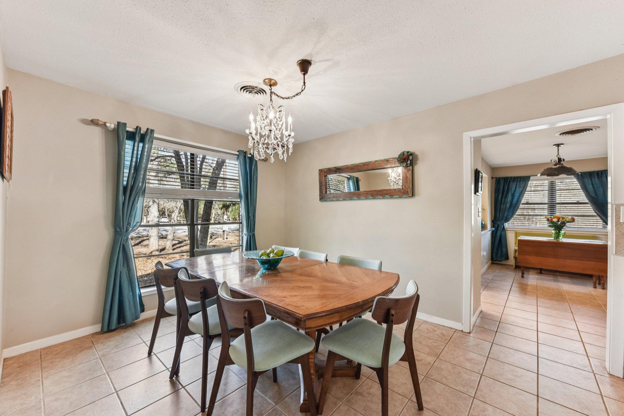 111 Post Oak Drive Elgin TX 78621