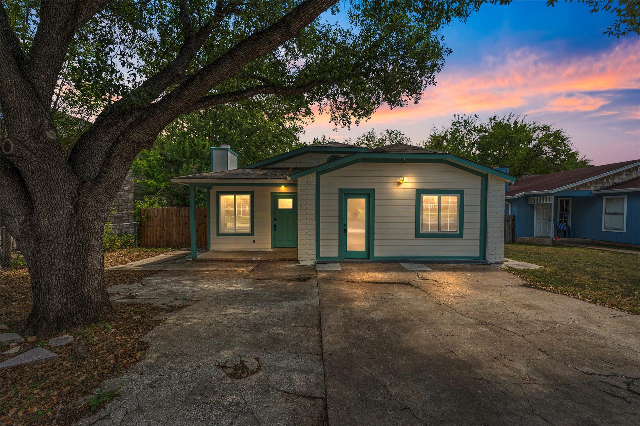 6807 Trendal Lane Austin TX 78744
