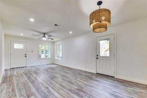 6807 Trendal Lane Austin TX 78744