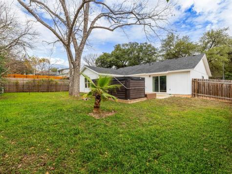 711 Buckingham Place Austin TX 78745