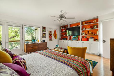 5932 Highland Hills Drive Austin TX 78731