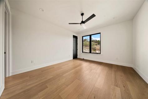 105 Canyon Turn Trail Austin TX 78734
