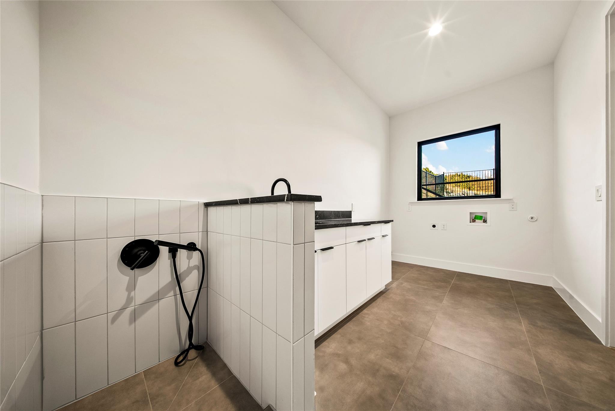 105 Canyon Turn Trail Austin TX 78734