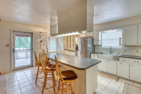 4317 River Oaks Drive Kingsland TX 78639
