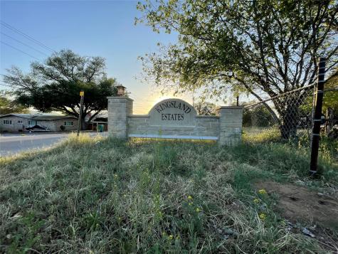 4317 River Oaks Drive Kingsland TX 78639