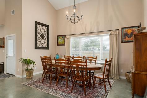 1138 Creekside Lane Weimar TX 78962