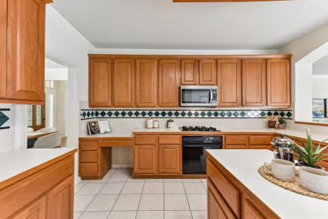 2401 Berwick Cove Round Rock TX 78681