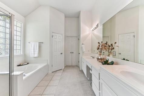 2401 Berwick Cove Round Rock TX 78681