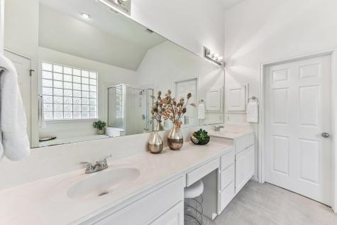 2401 Berwick Cove Round Rock TX 78681