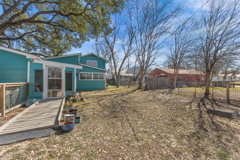 102 N Austin Street Buda TX 78610