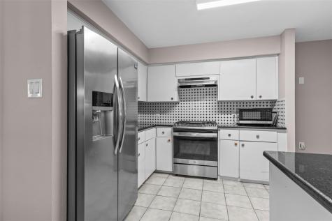 102 N Austin Street Buda TX 78610