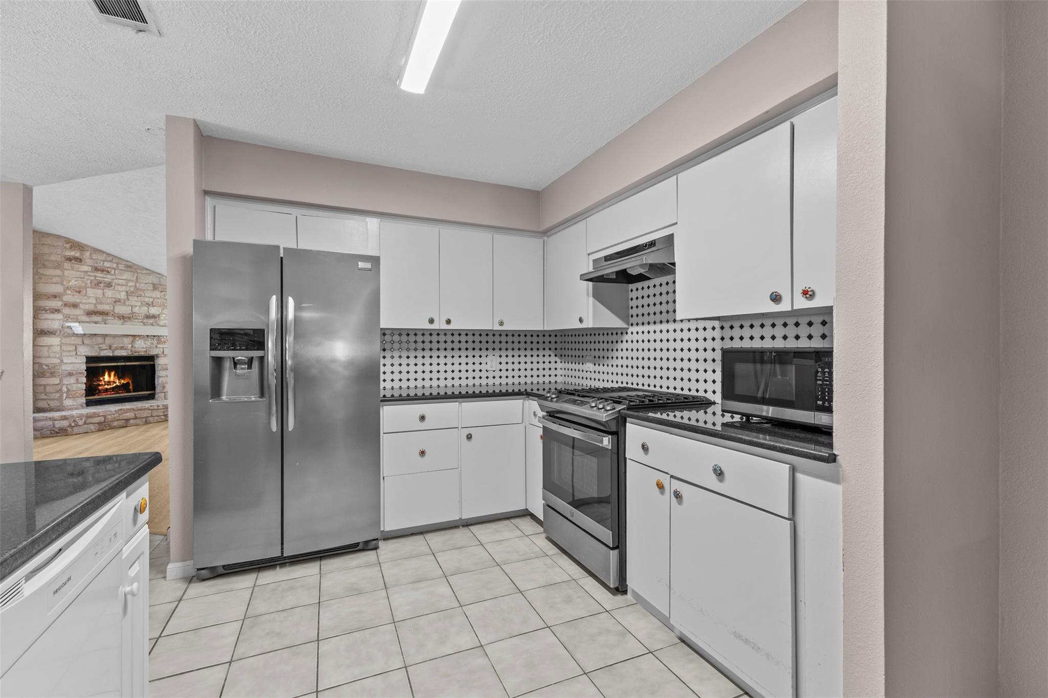 102 N Austin Street Buda TX 78610