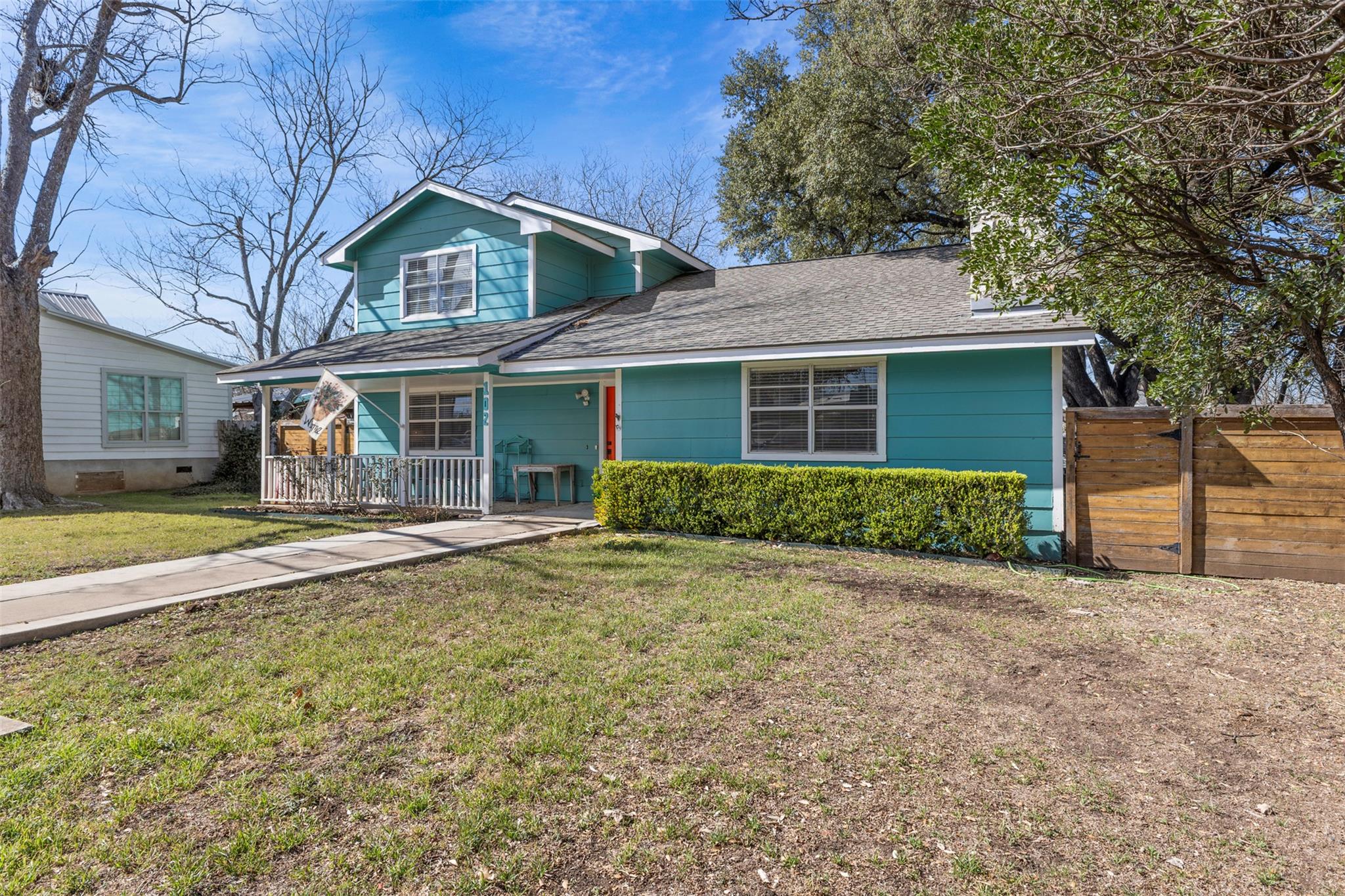 102 N Austin Street Buda TX 78610