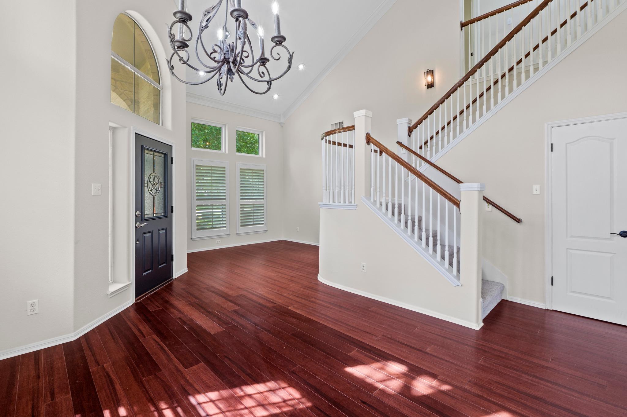 2 Muirfield Greens Lane Lakeway TX 78738