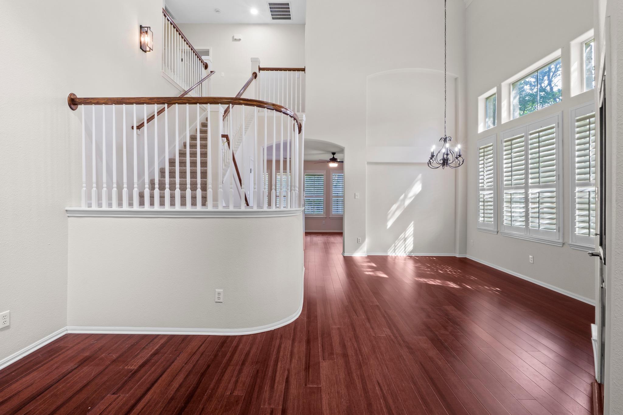 2 Muirfield Greens Lane Lakeway TX 78738
