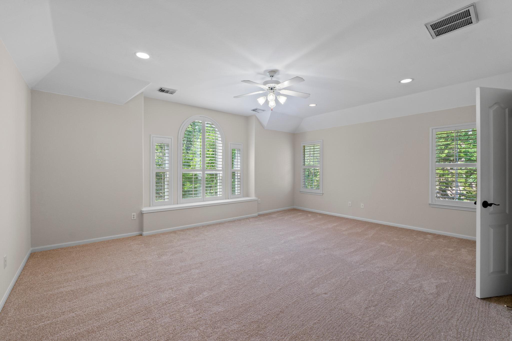 2 Muirfield Greens Lane Lakeway TX 78738