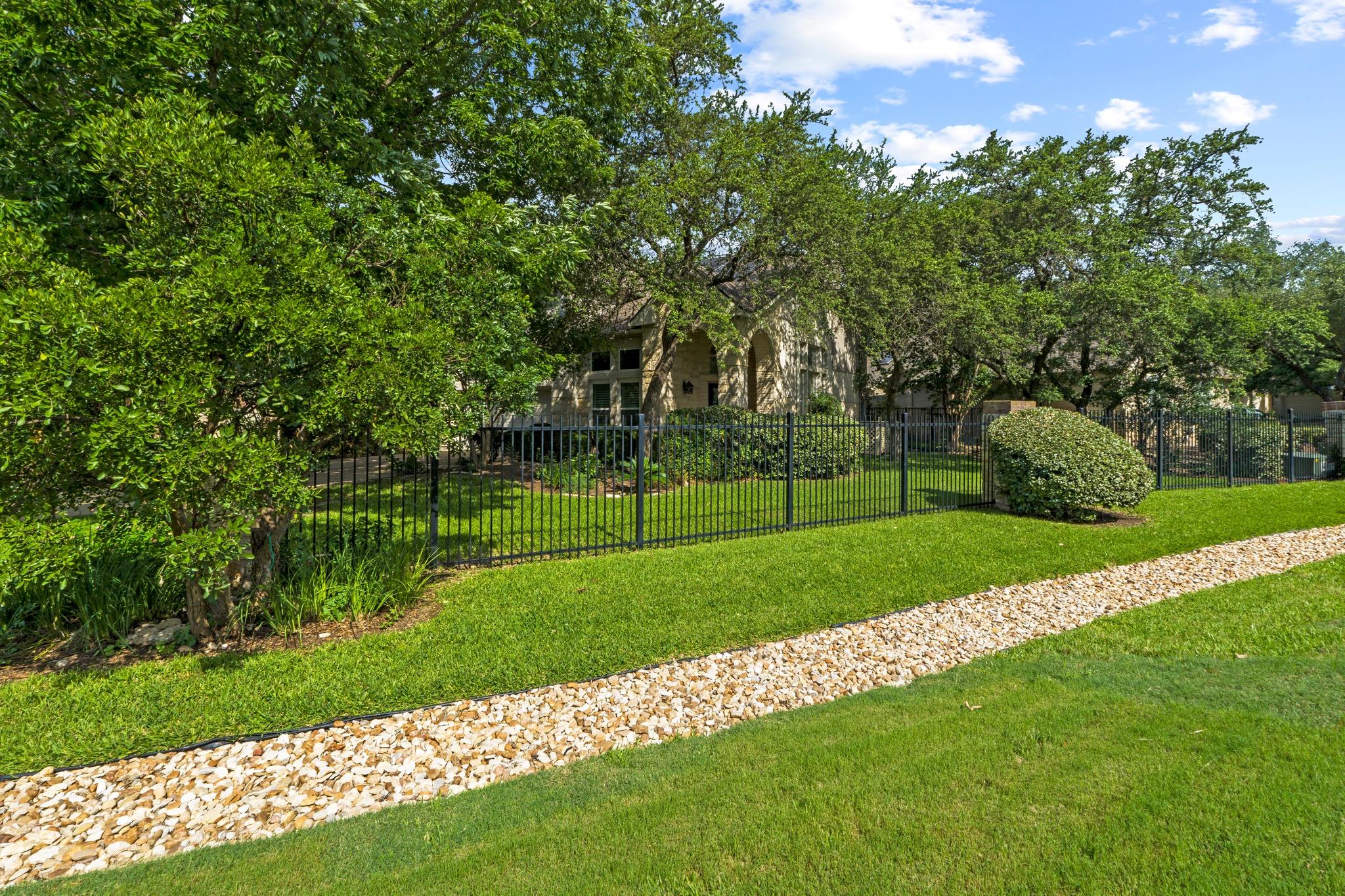 2 Muirfield Greens Lane Lakeway TX 78738