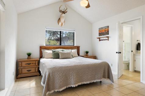 102 Pitchfork Drive Johnson City TX 78636