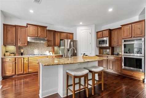 302 Duffy Lane Lakeway TX 78738