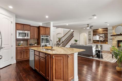 302 Duffy Lane Lakeway TX 78738