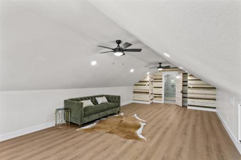 523 E Farm Market 1291 Round Top TX 78954