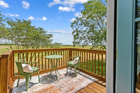 523 E Farm Market 1291 Round Top TX 78954
