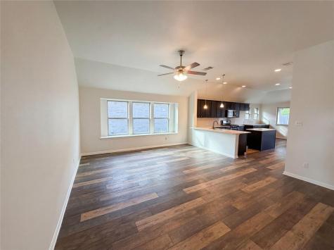 543 Tanda Lane Hutto TX 78634