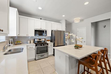1923 Pecan Island Drive Leander TX 78641