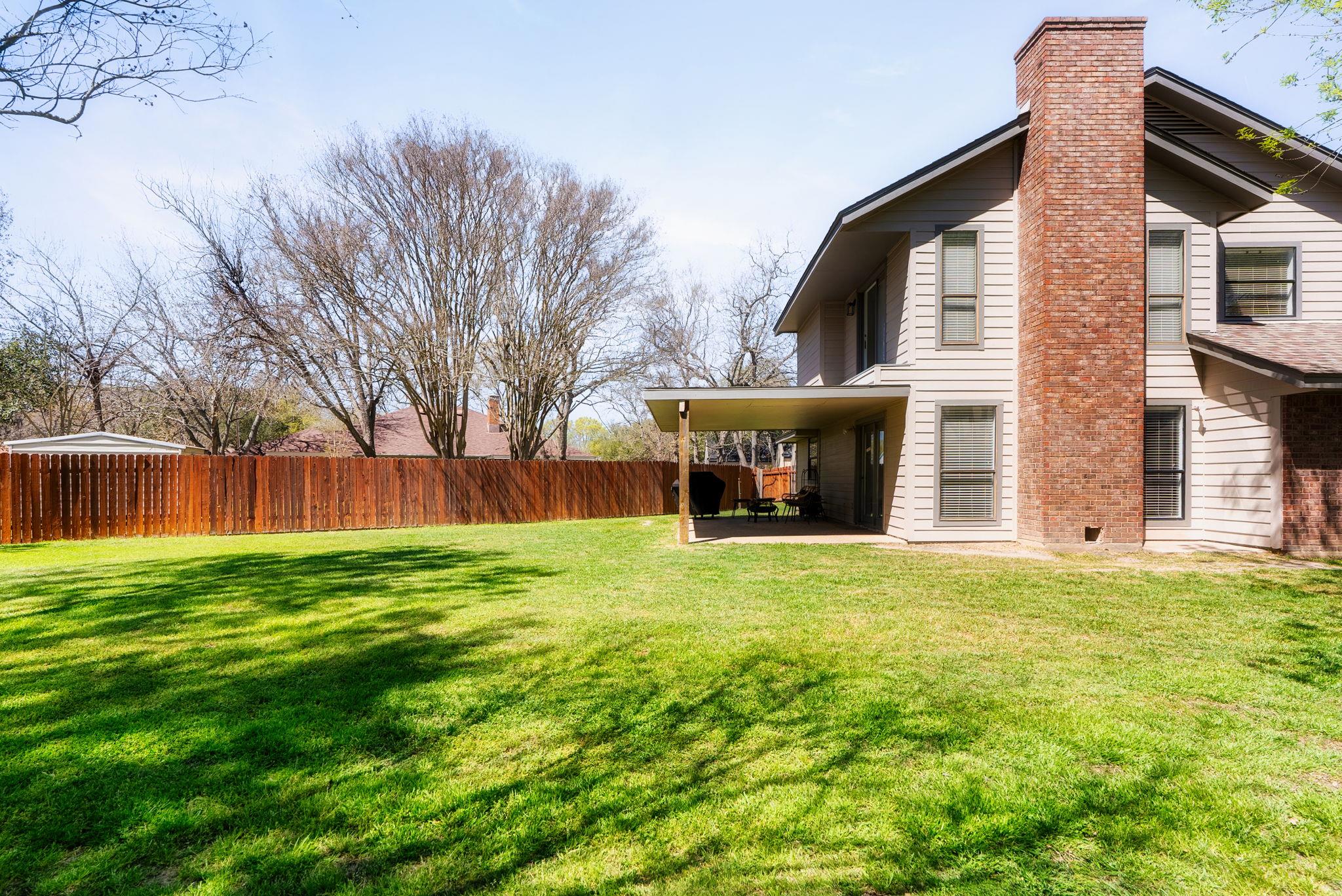 503 San Jacinto Street Lockhart TX 78644