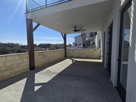 2425 Bruin Drive Spicewood TX 78669