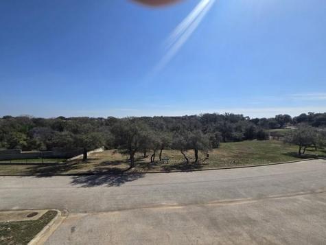 2425 Bruin Drive Spicewood TX 78669