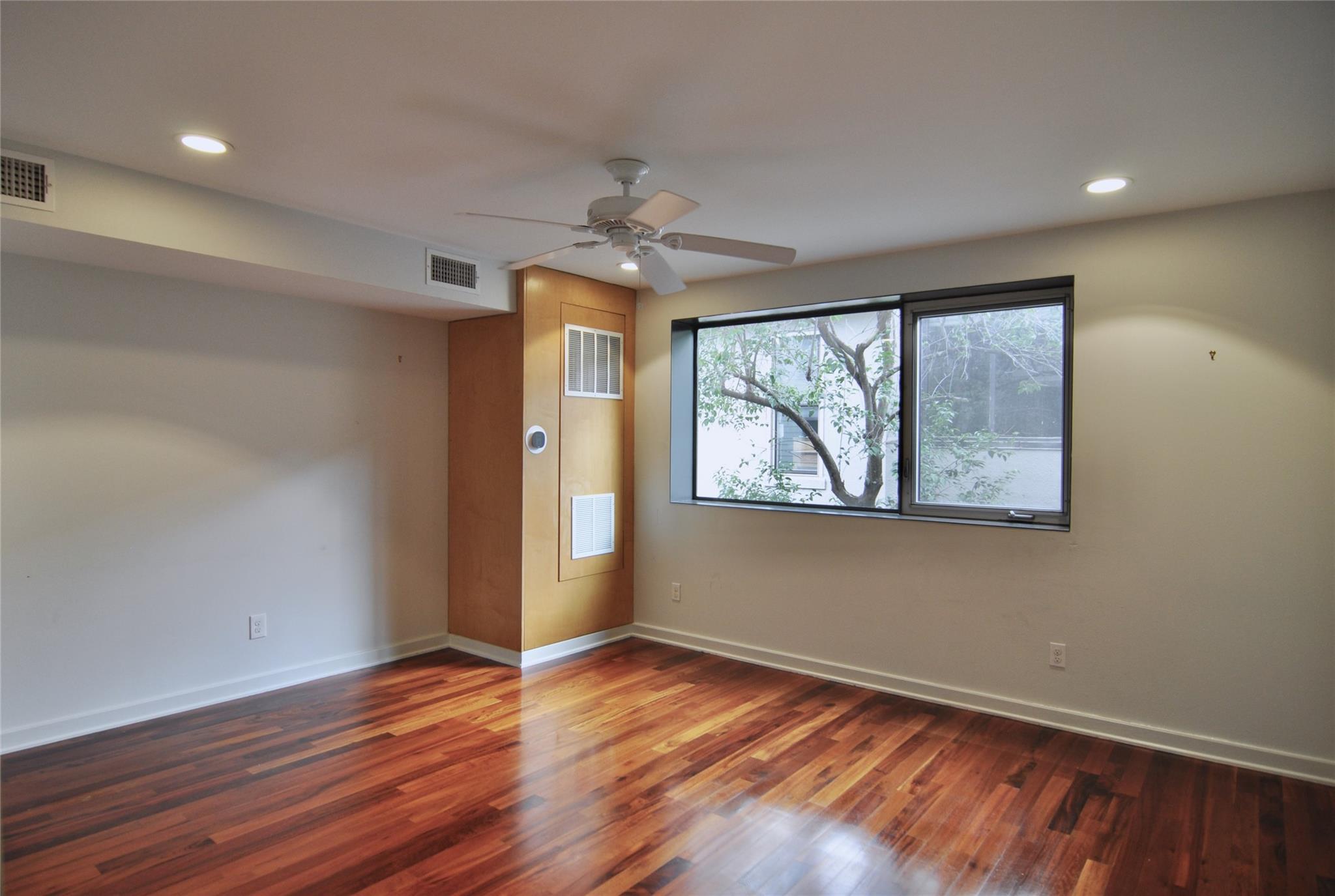 904 West Avenue Austin TX 78701