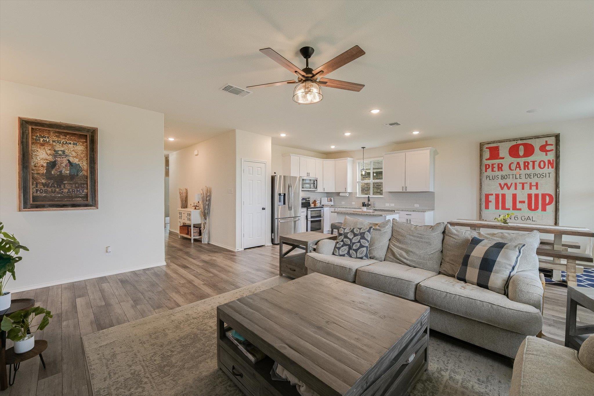 1915 T H Johnson Drive Taylor TX 76574