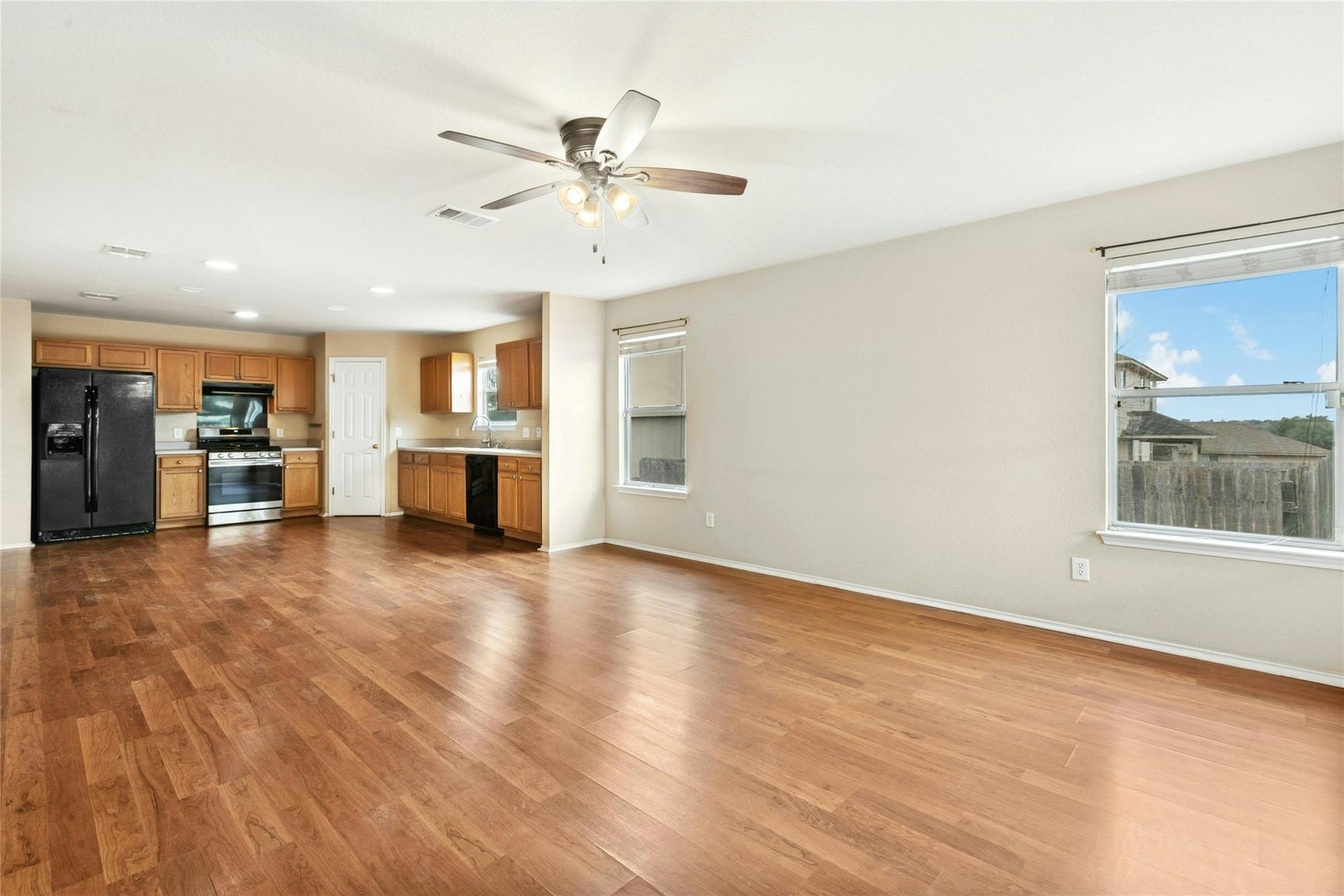 386 Paddington Drive Kyle TX 78640