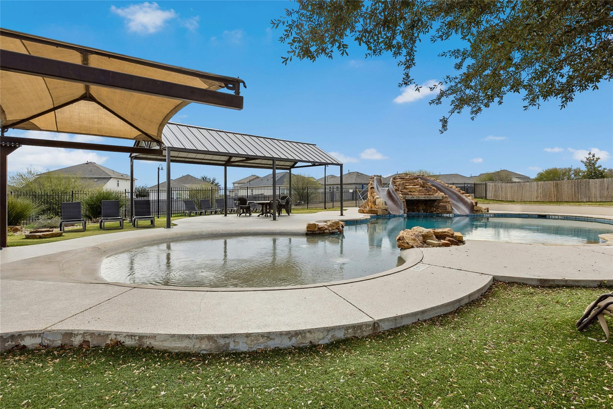 386 Paddington Drive Kyle TX 78640