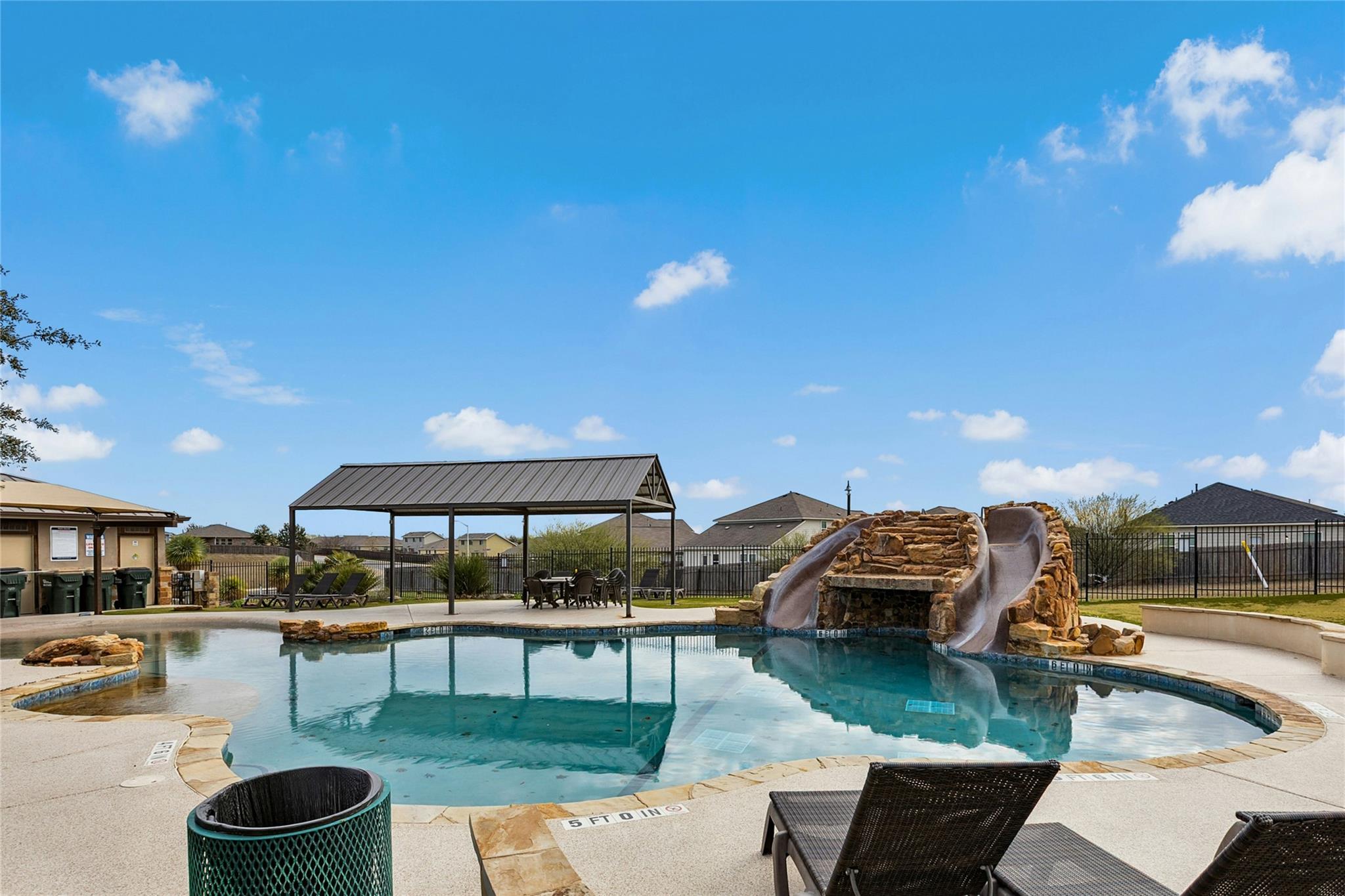 386 Paddington Drive Kyle TX 78640