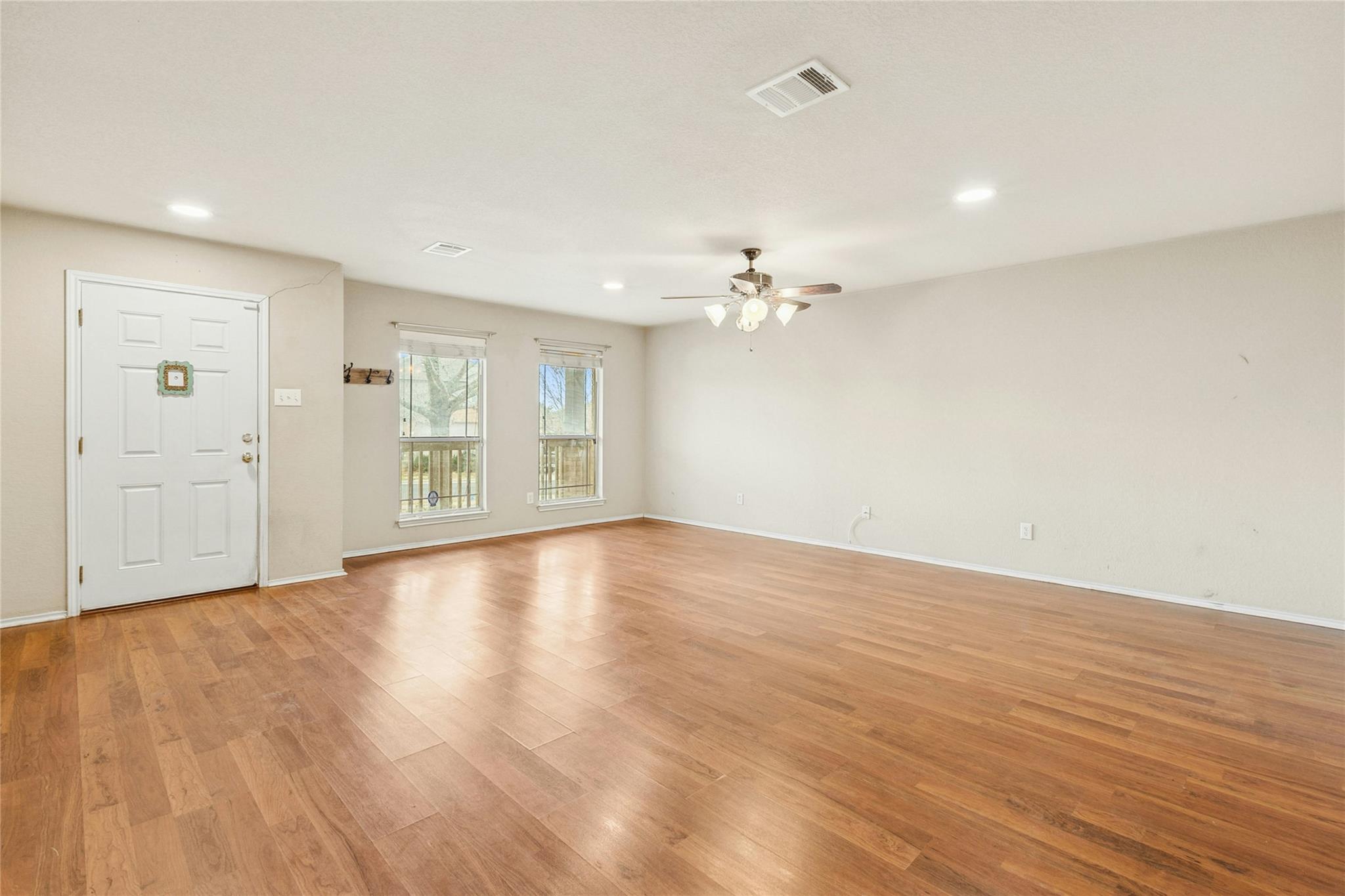 386 Paddington Drive Kyle TX 78640