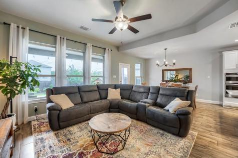 3614 Thunian Pass Pflugerville TX 78660