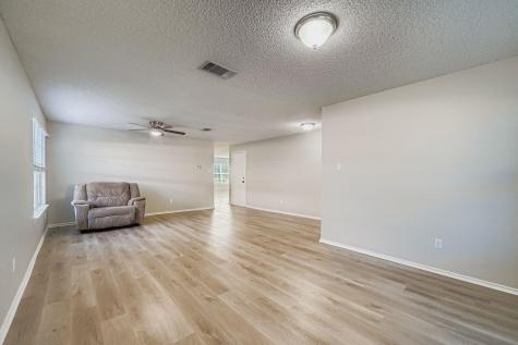 2100 Coachlamp Drive Cedar Park TX 78613