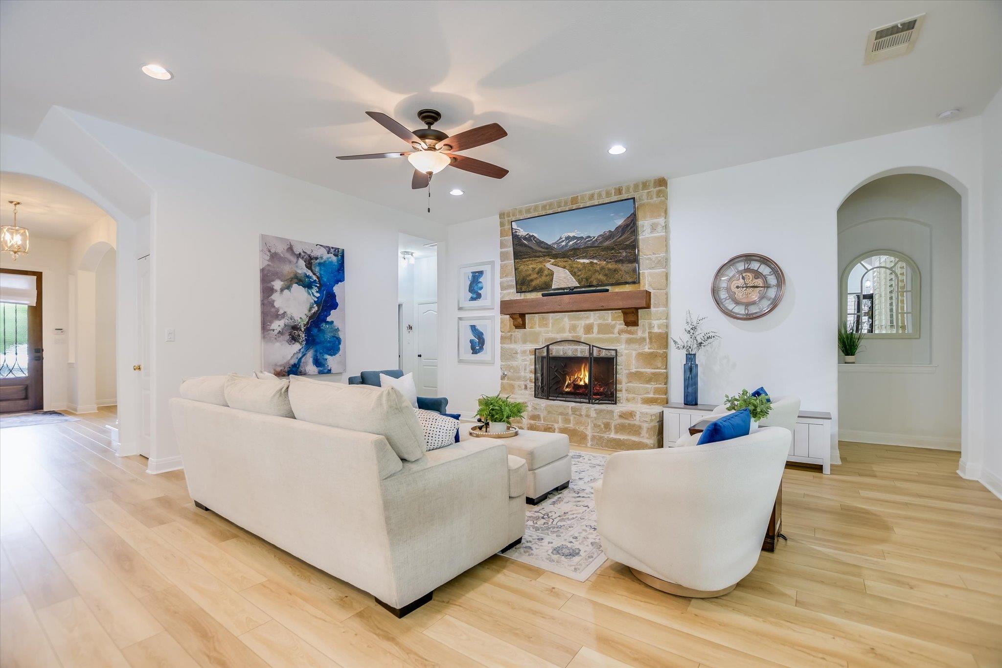16012 Zagros Way Austin TX 78738