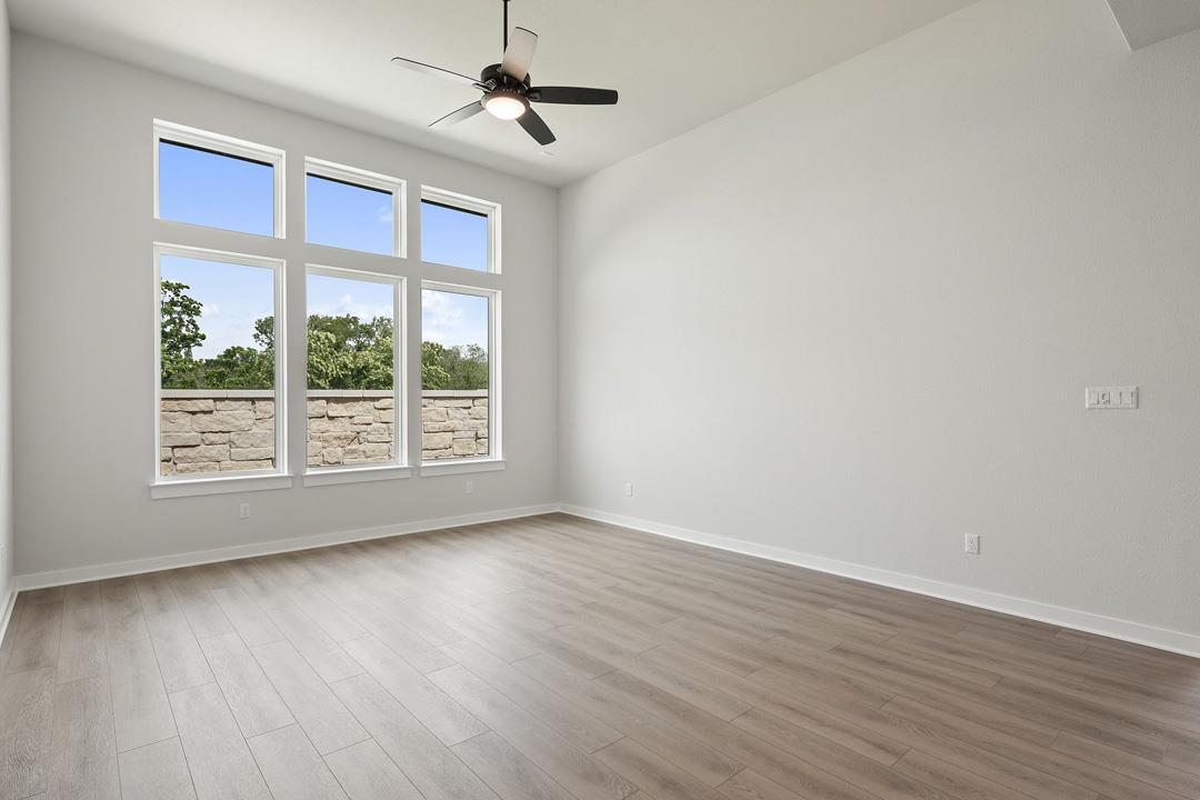 10732 Worth Lane Manor TX 78653