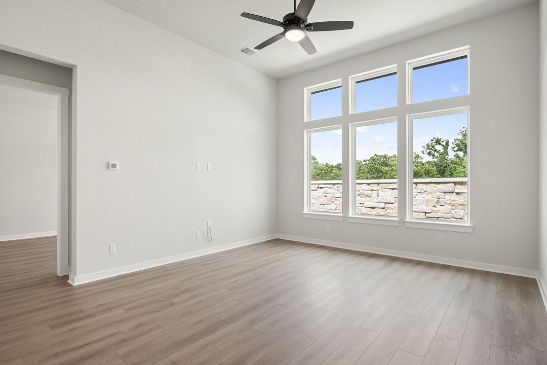 10732 Worth Lane Manor TX 78653