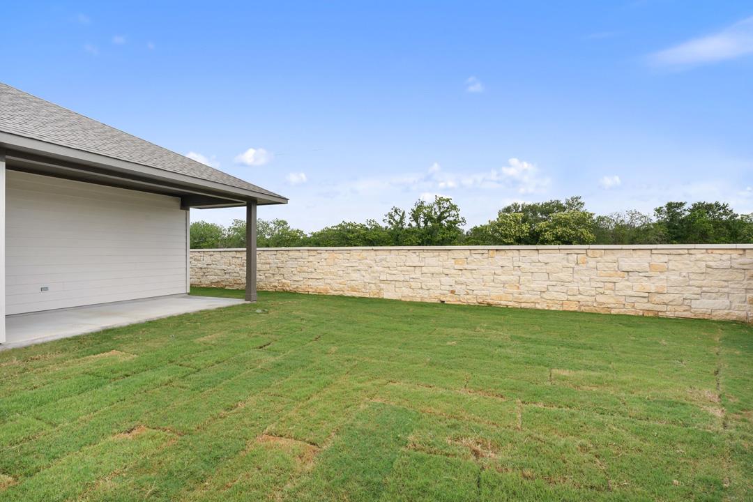 10732 Worth Lane Manor TX 78653