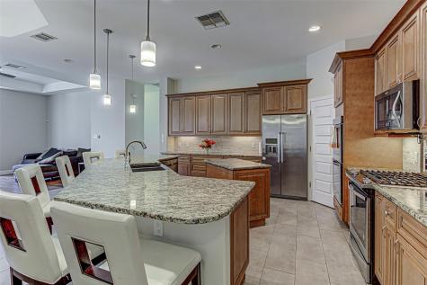 105 Arbors Circle Elgin TX 78621