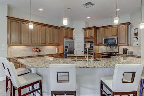 105 Arbors Circle Elgin TX 78621